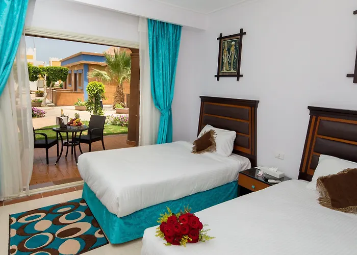 Mirage Bay & Aqua Park Lilly Land Otel 5*